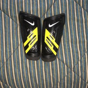 Black Nike Shinguards